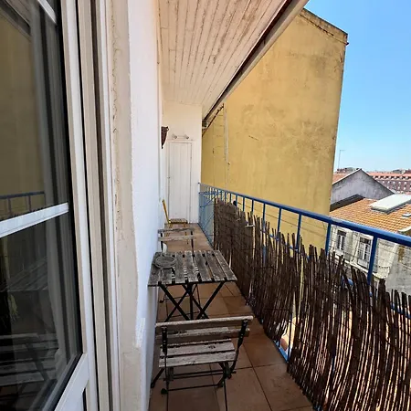 The House In Intendente Daire Lisboa