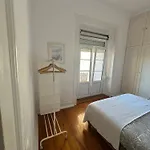 The House In Intendente Apartment
